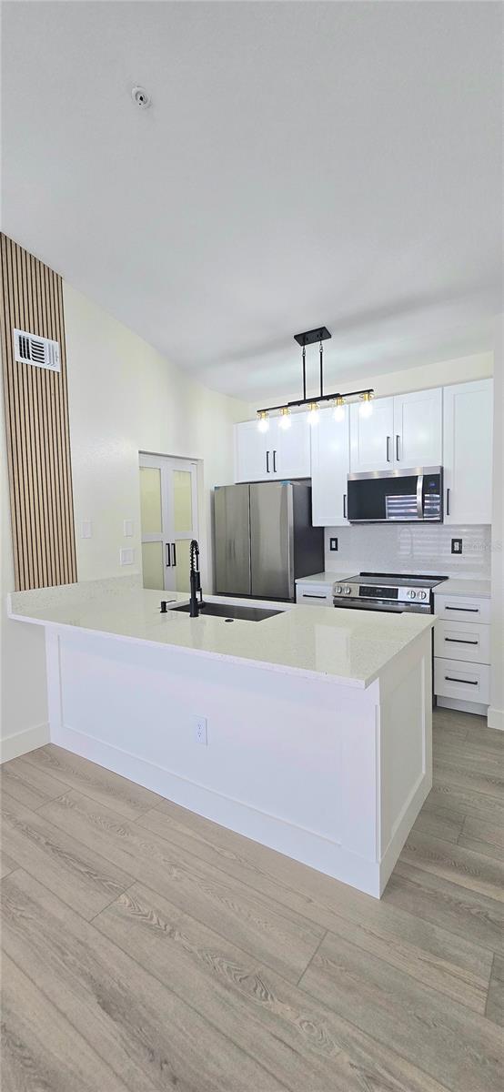 NEW KITCHEN