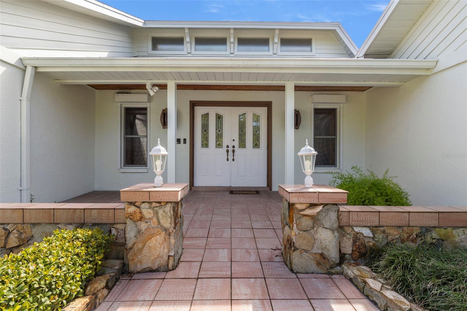 Double Entry Doorway