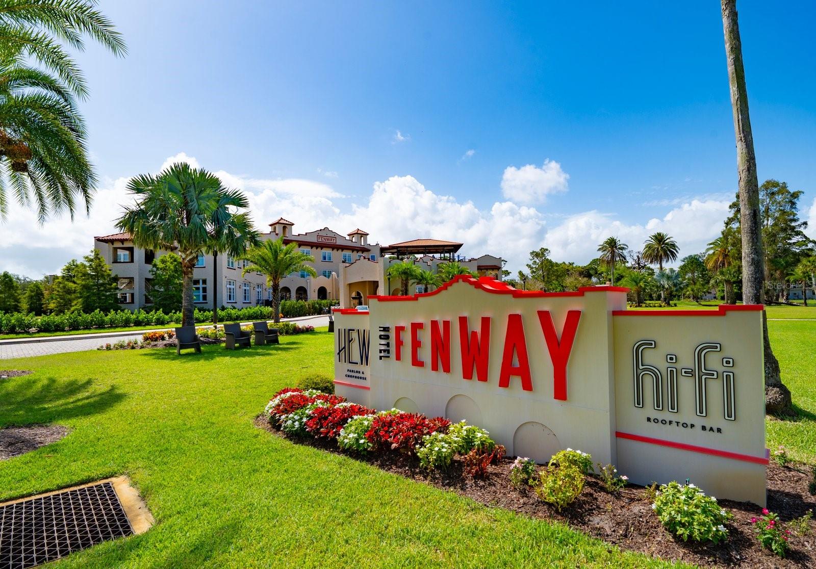 Edgewater Drive Waterfront Dining and Boutique Hotel