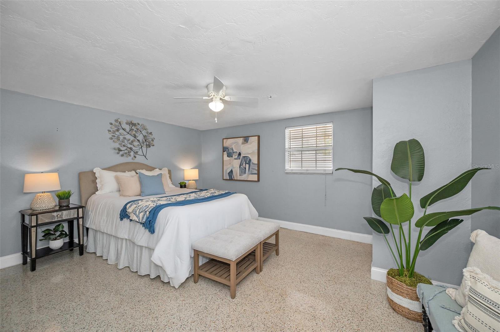 Guest bedroom #3 - incredibly spacious.