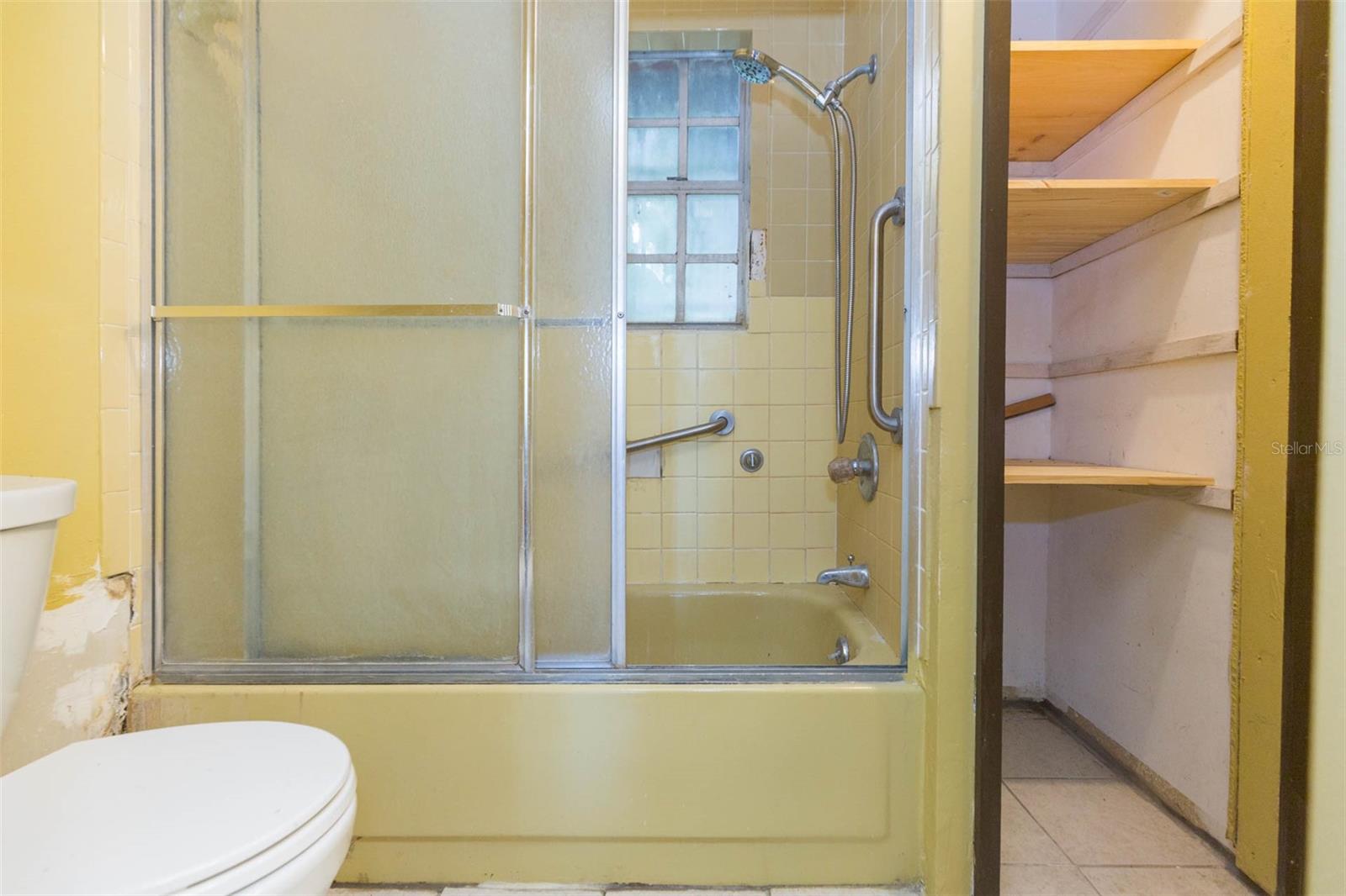 Guest bath