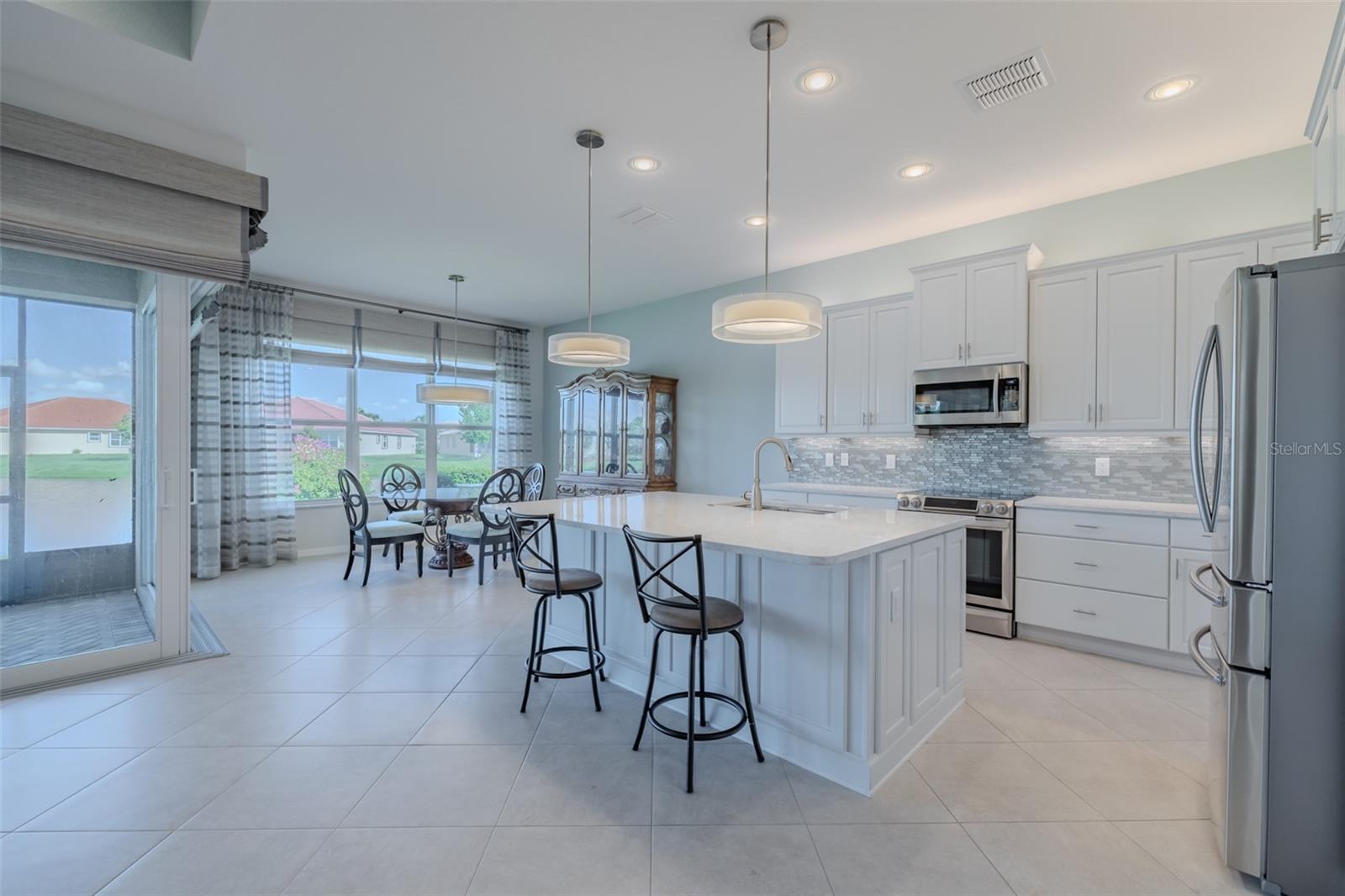 Kitchen/Dining