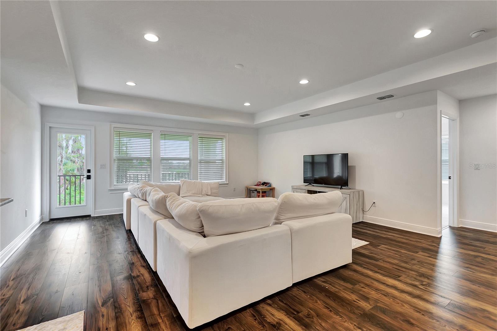 Loft2