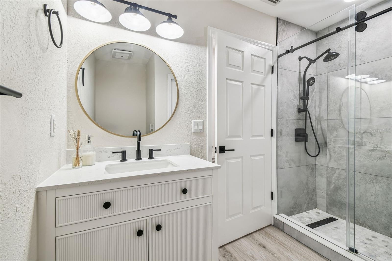 1st floor bath