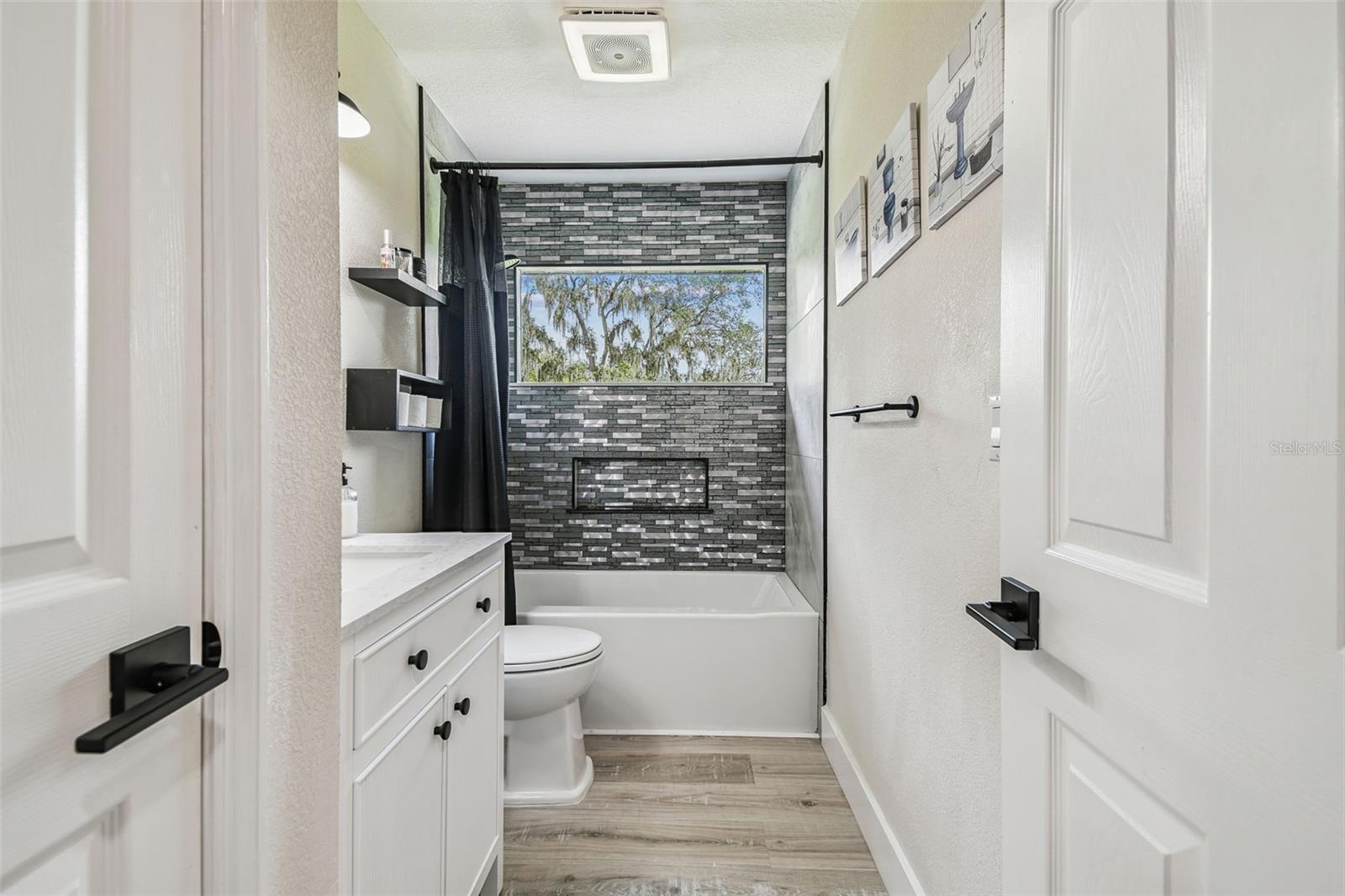 upstairs guest bath