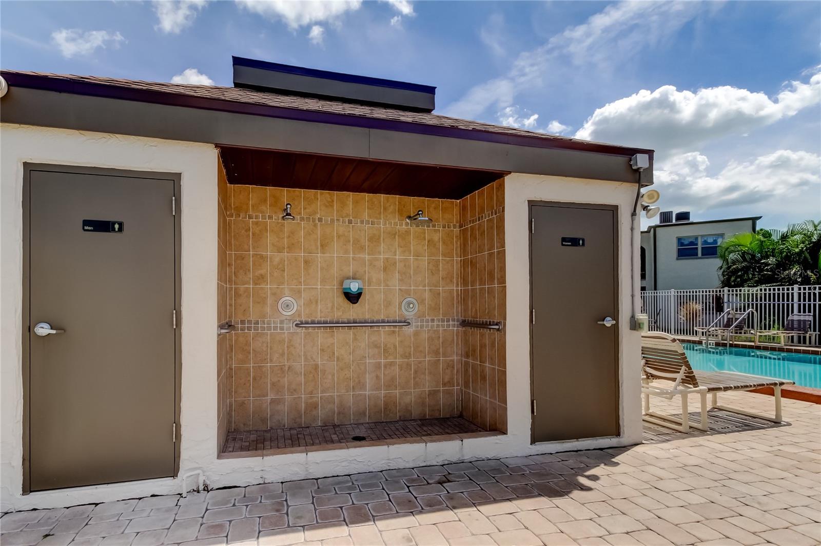 Pool Bathrooms and showers