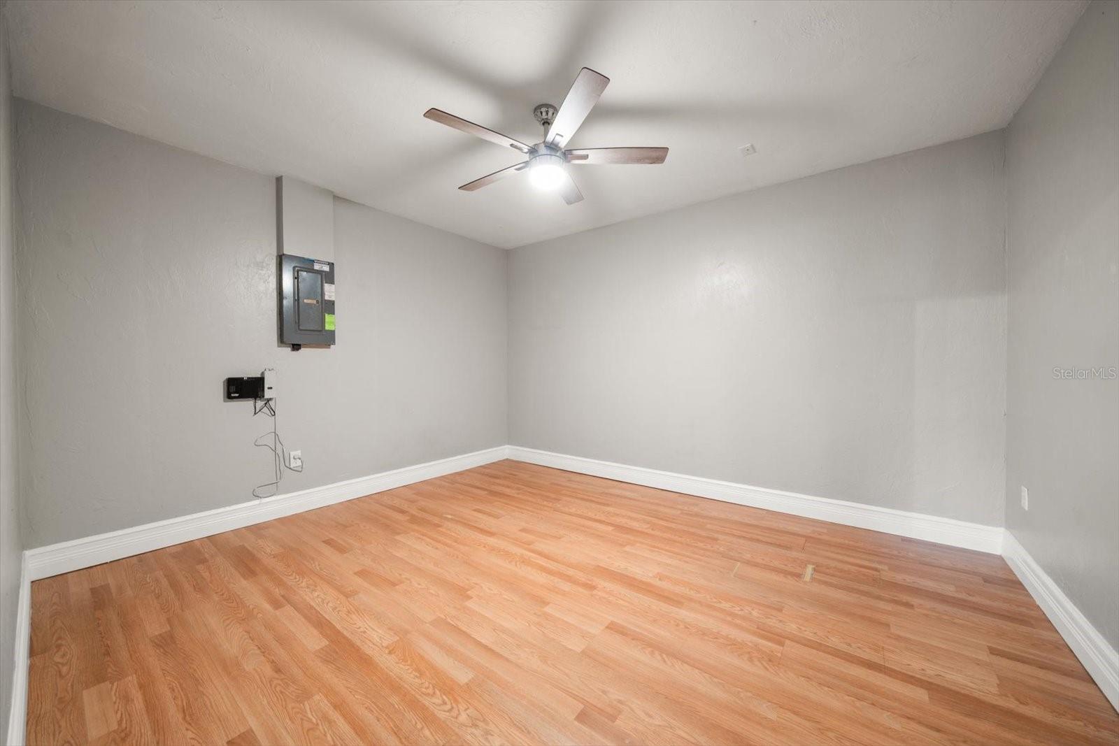 Bonus Room/Office/Bedroom 4