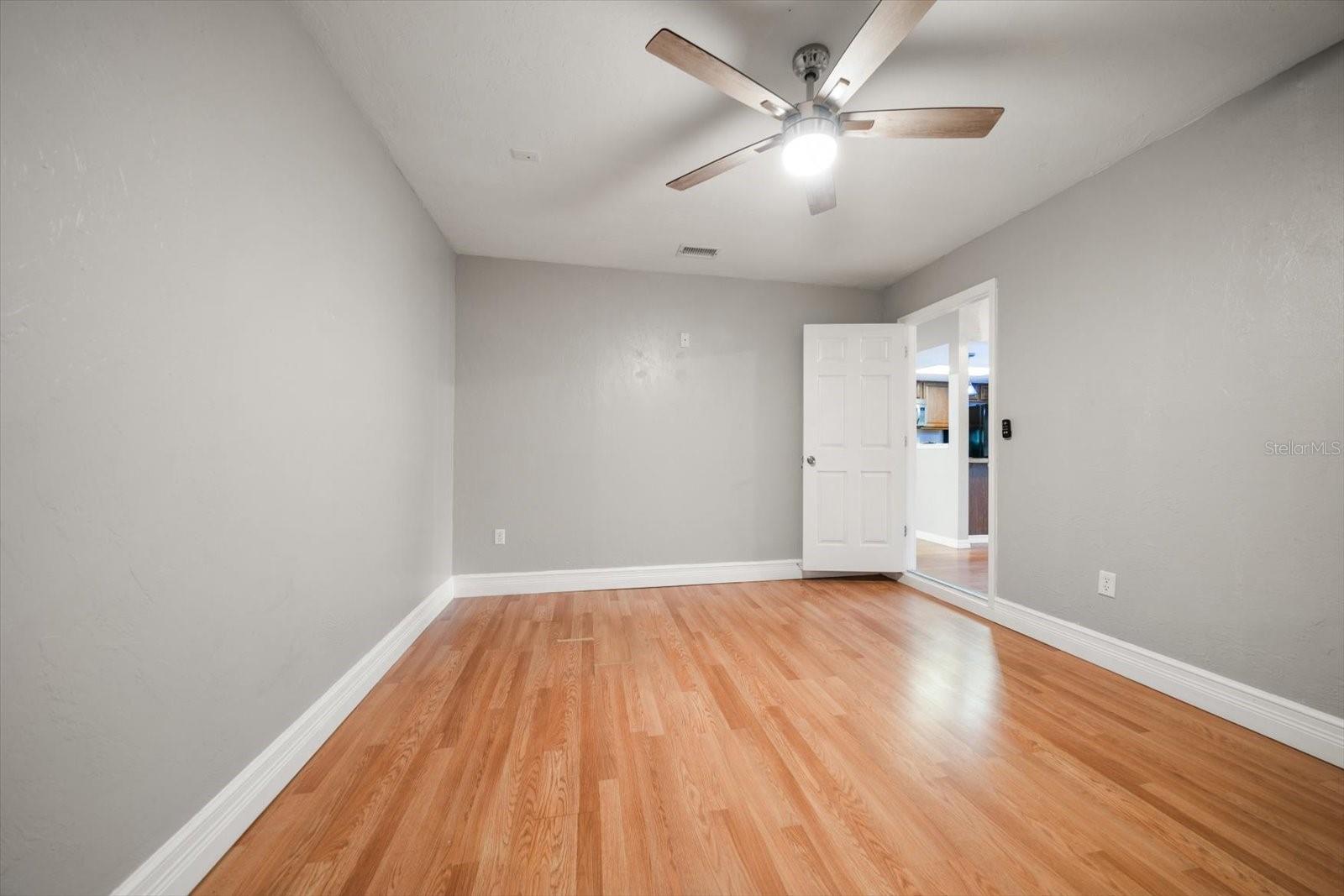 Bonus Room/Office/Bedroom 4