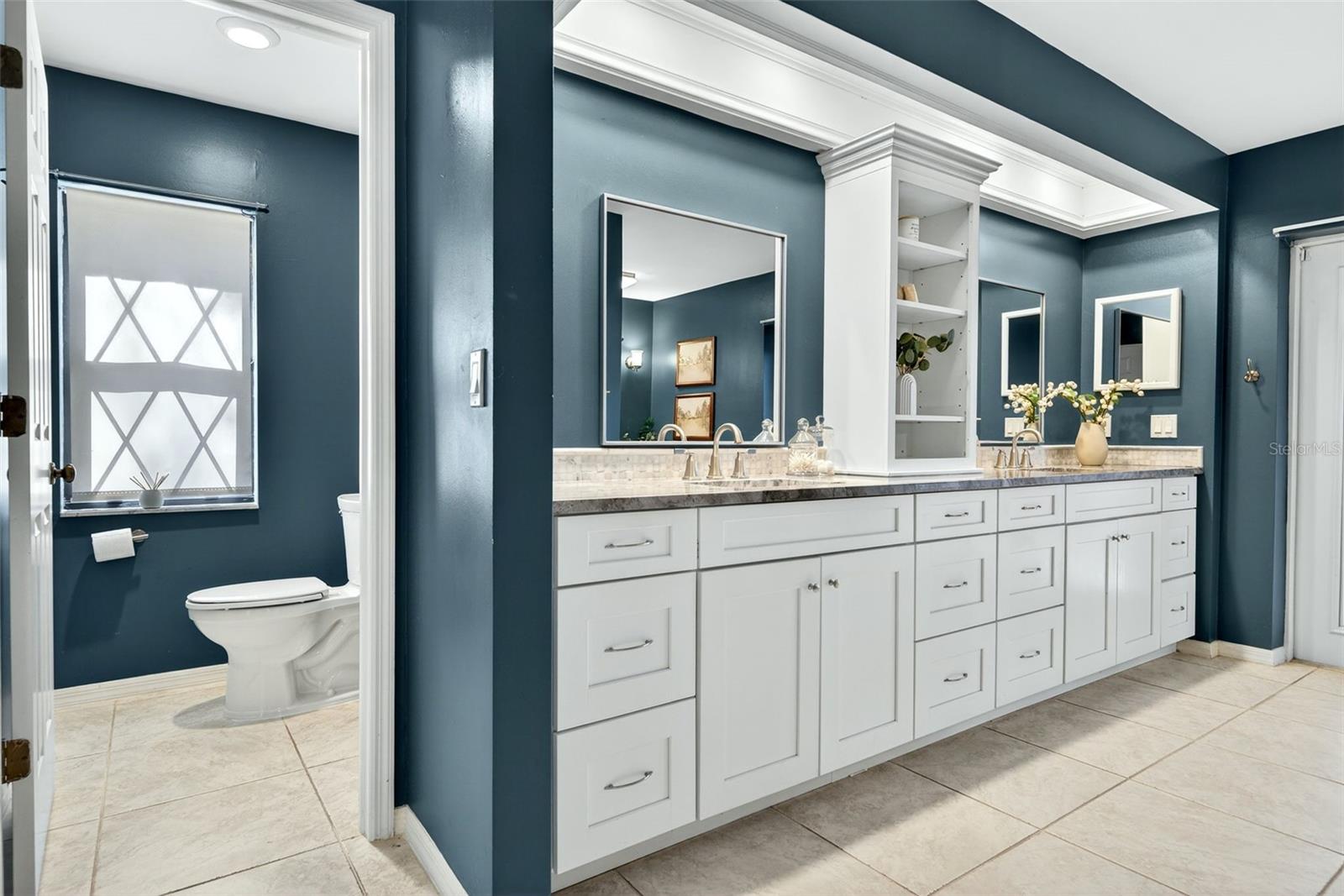 Primary En-Suite Bathroom