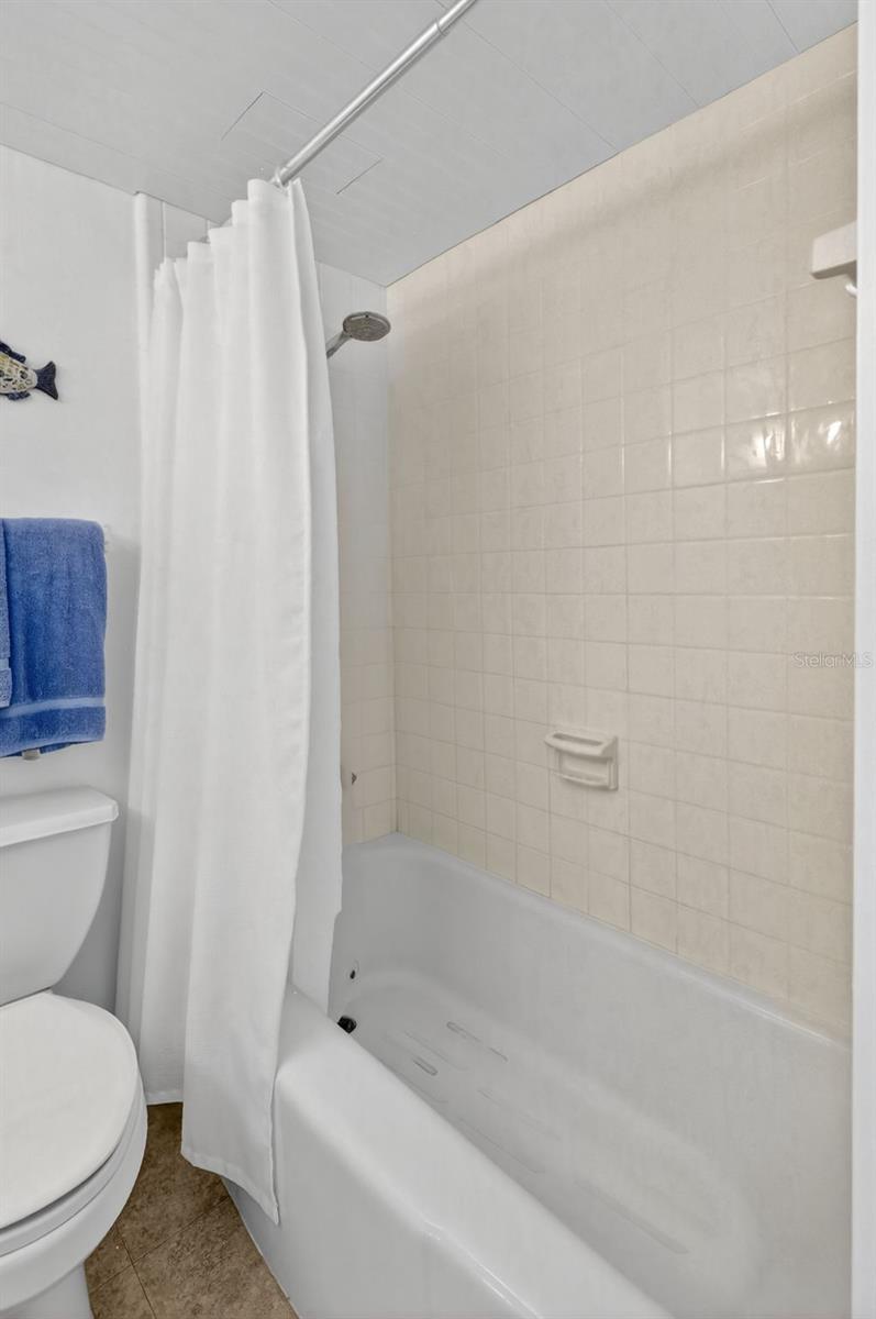 Primary En-Suite