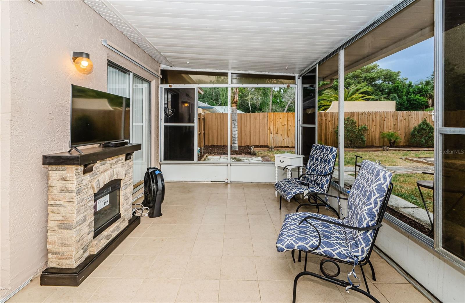 Lanai - Outdoor Living