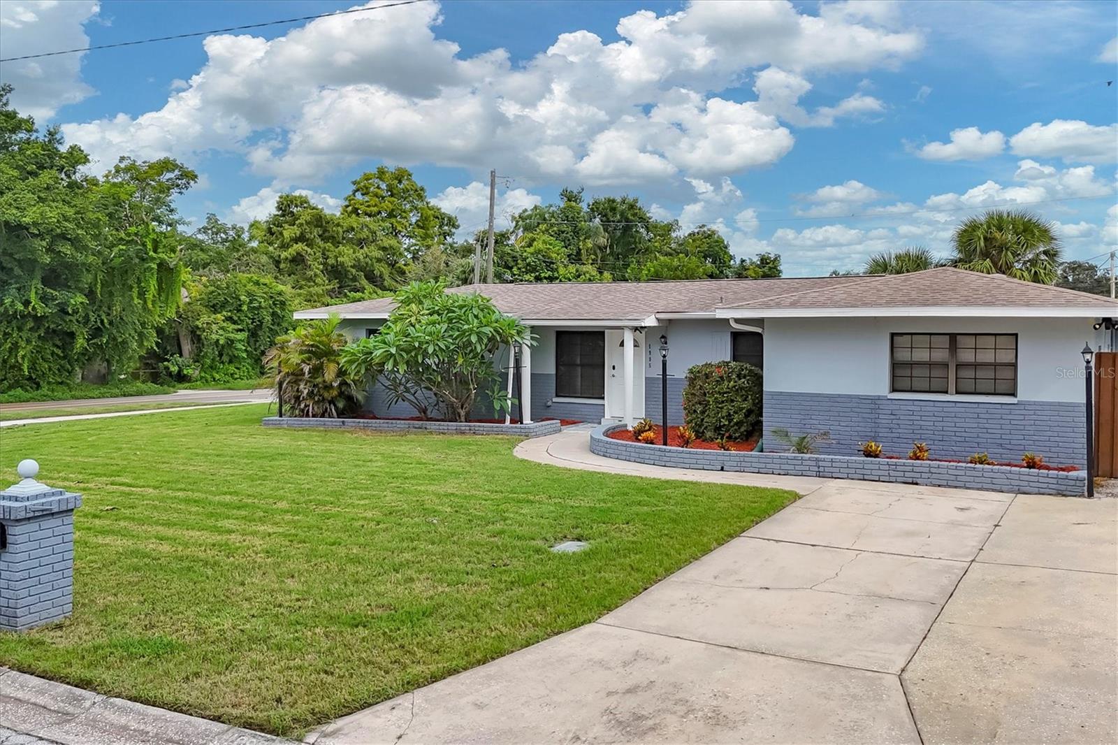 Ample parking with walkway to front door