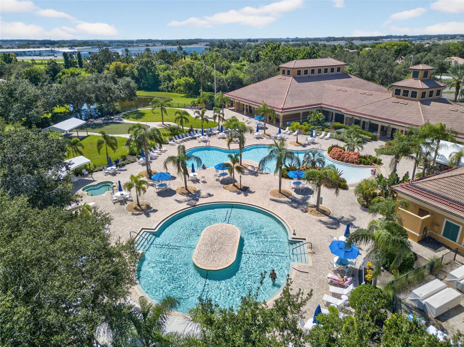 Community pool