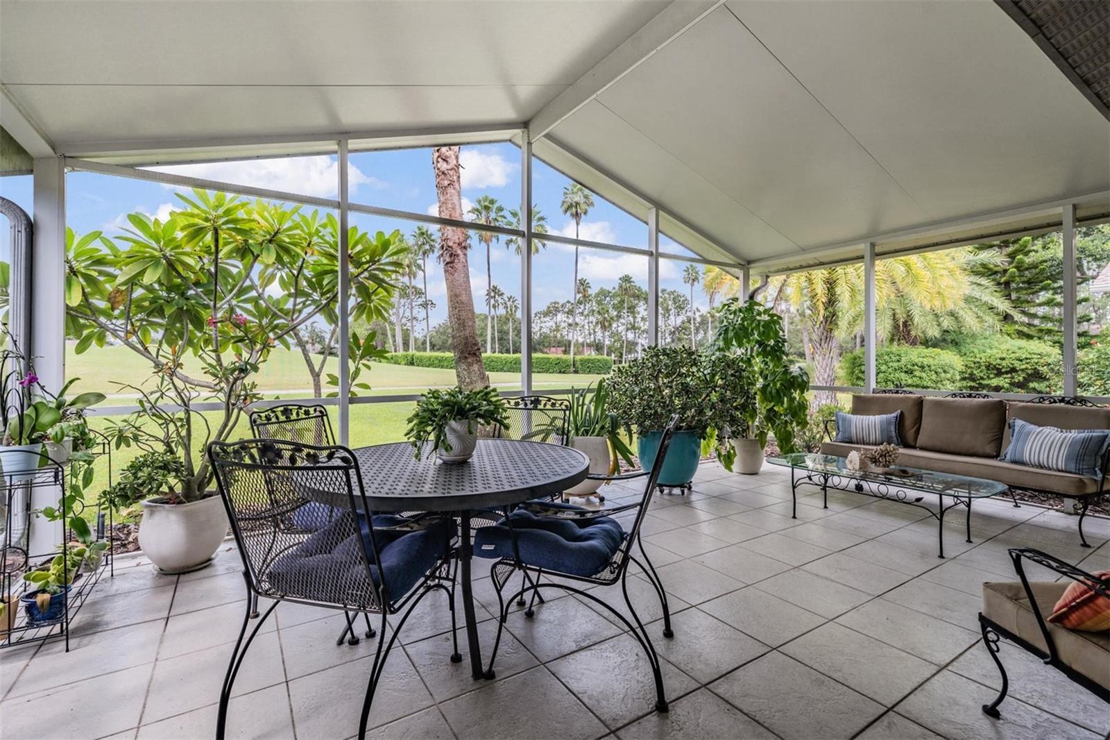 A dreamy vaulted lanai with tiled floor