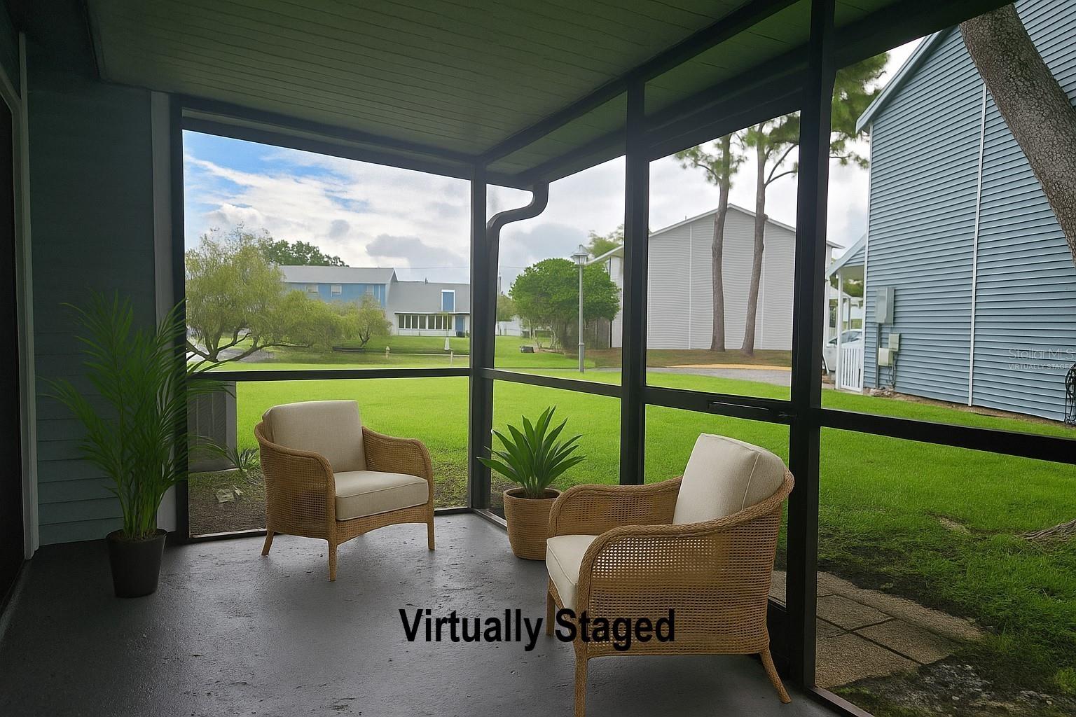 Screened Lanai (Virtually Staged)