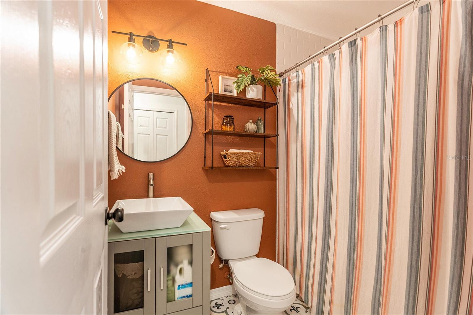 Bathroom #2