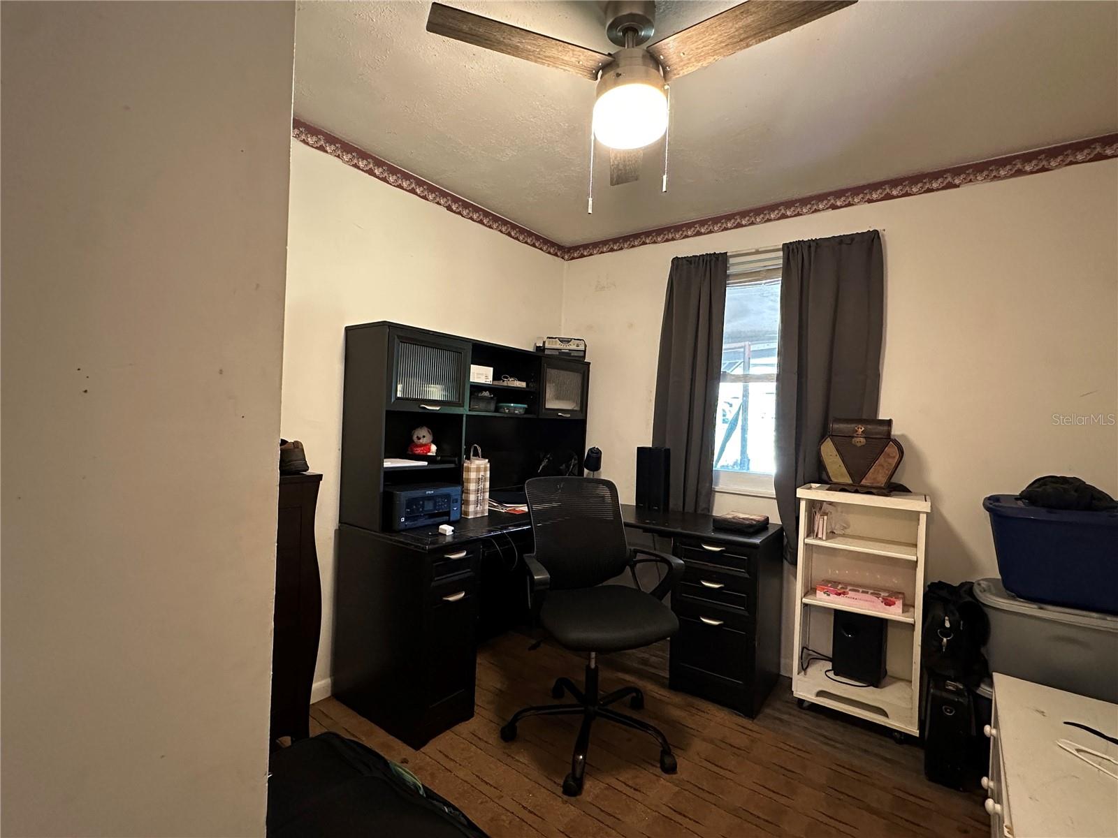 Second bedroom