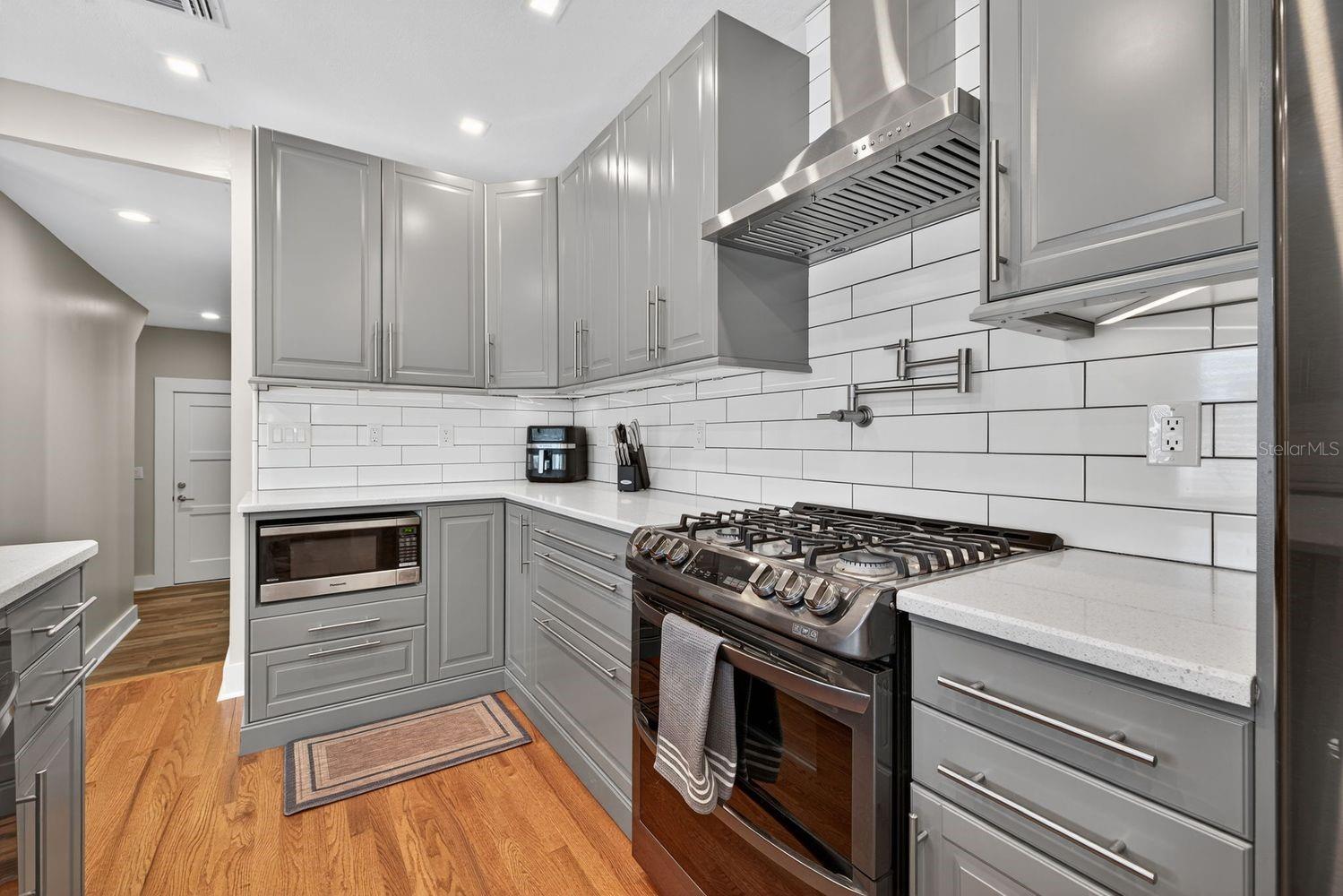 Gas Range with Pot Filler & Hood