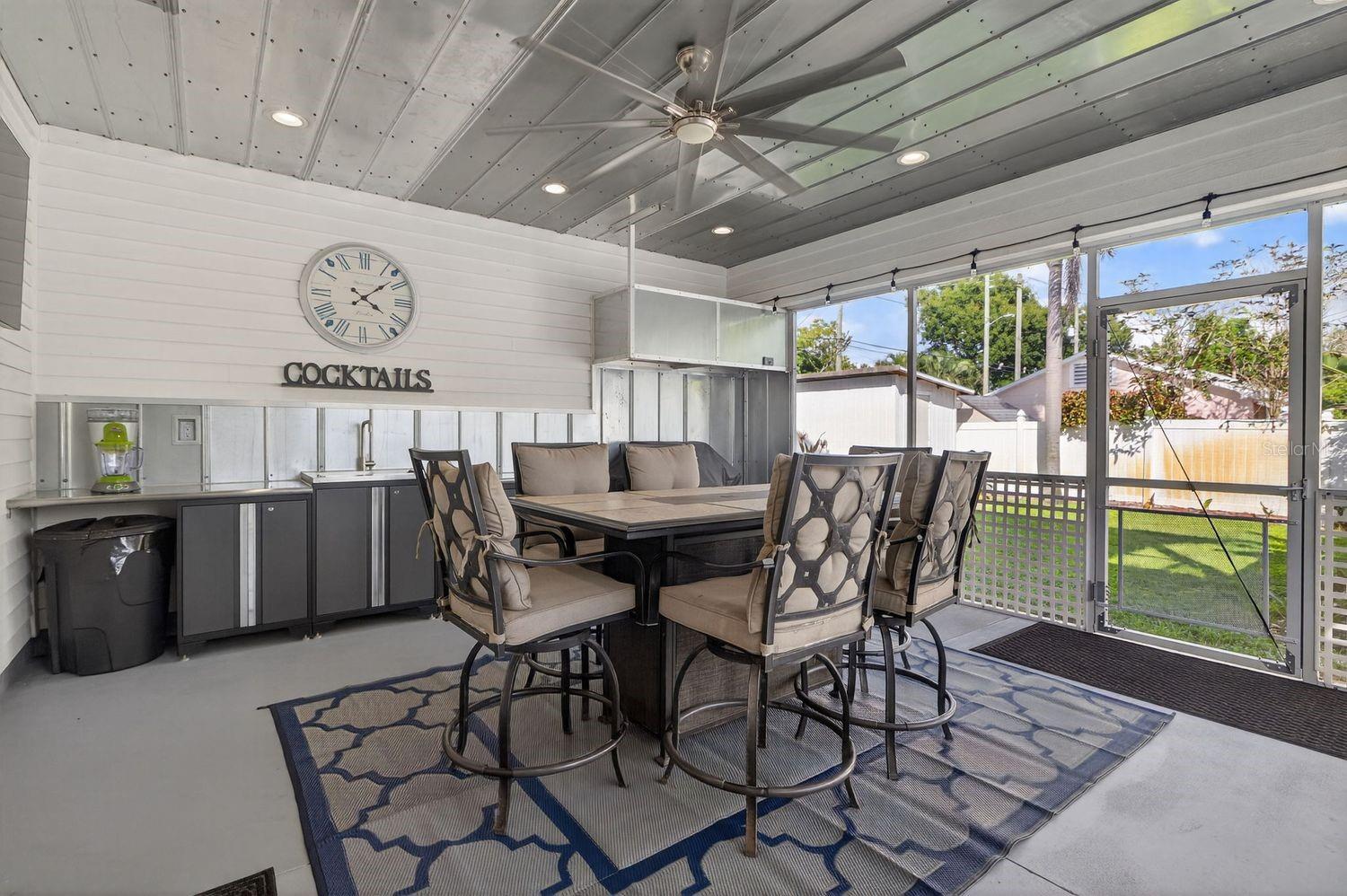 Screen Enclosed Porch