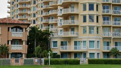 TH next to Condo 183