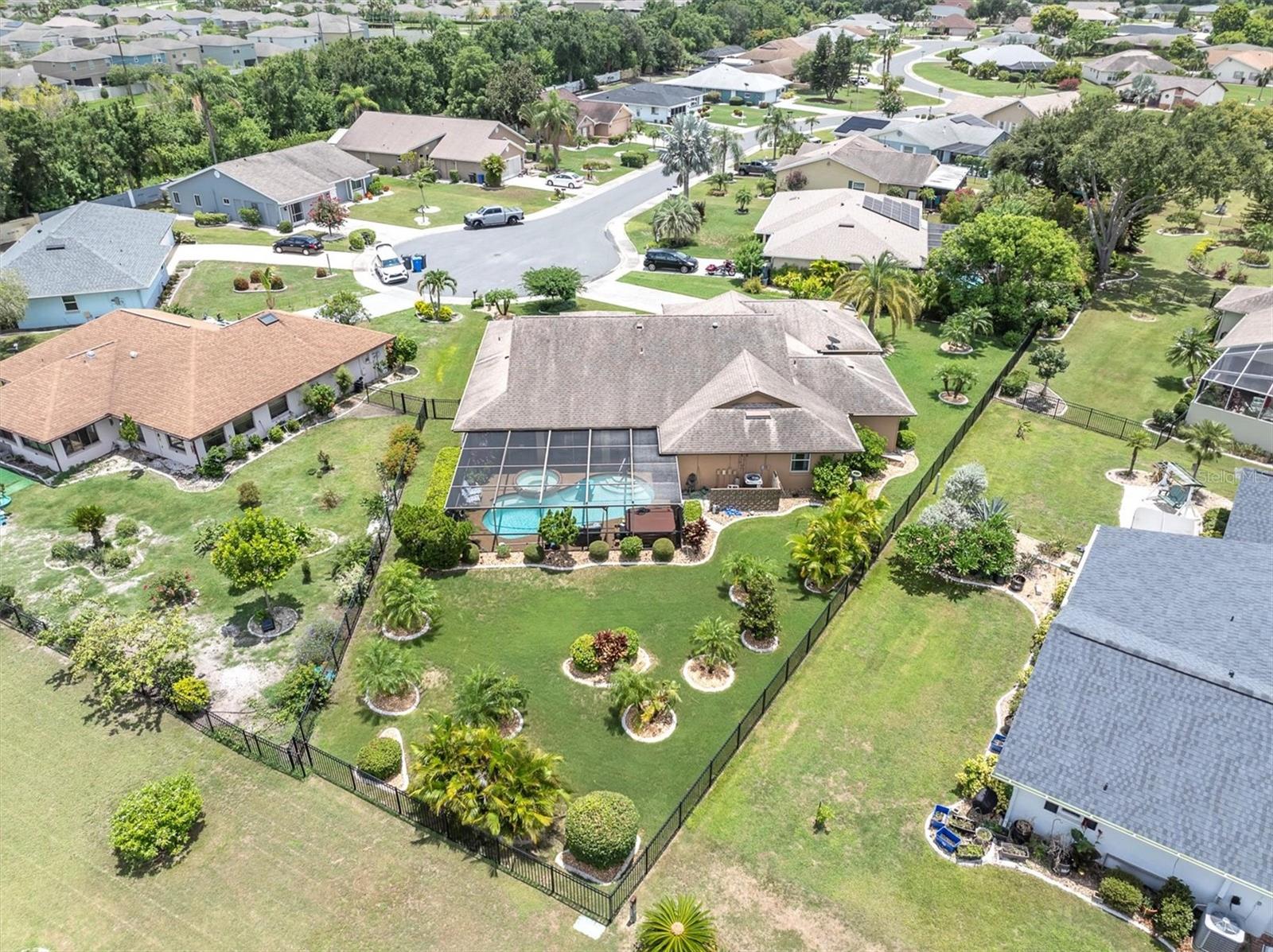 301 Thorn Hill Dr
