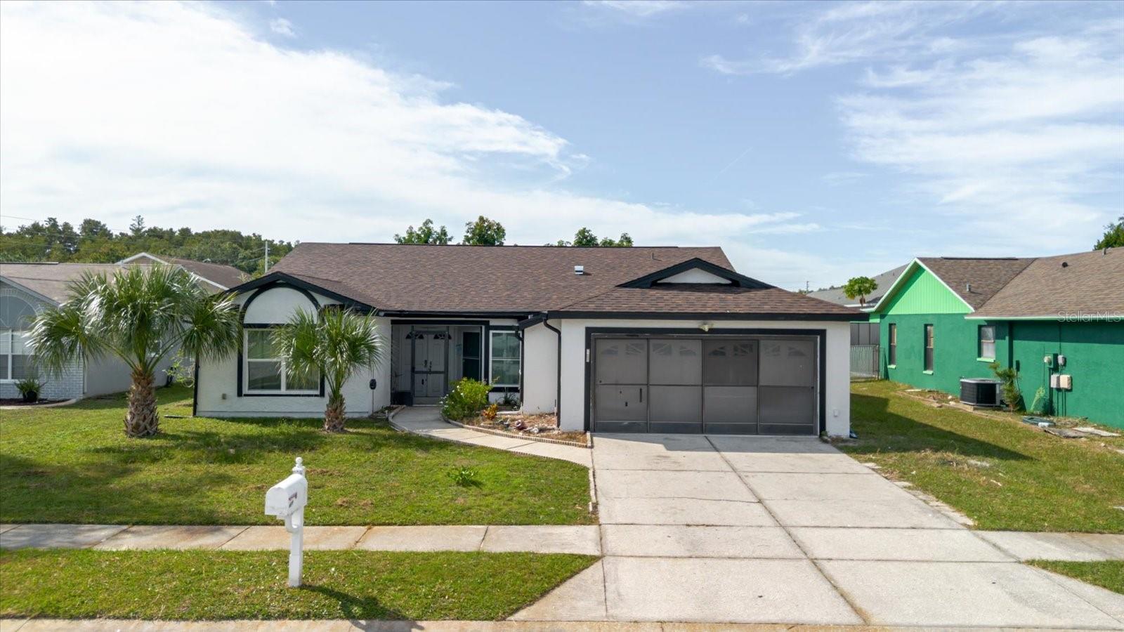 Full front house w/garage