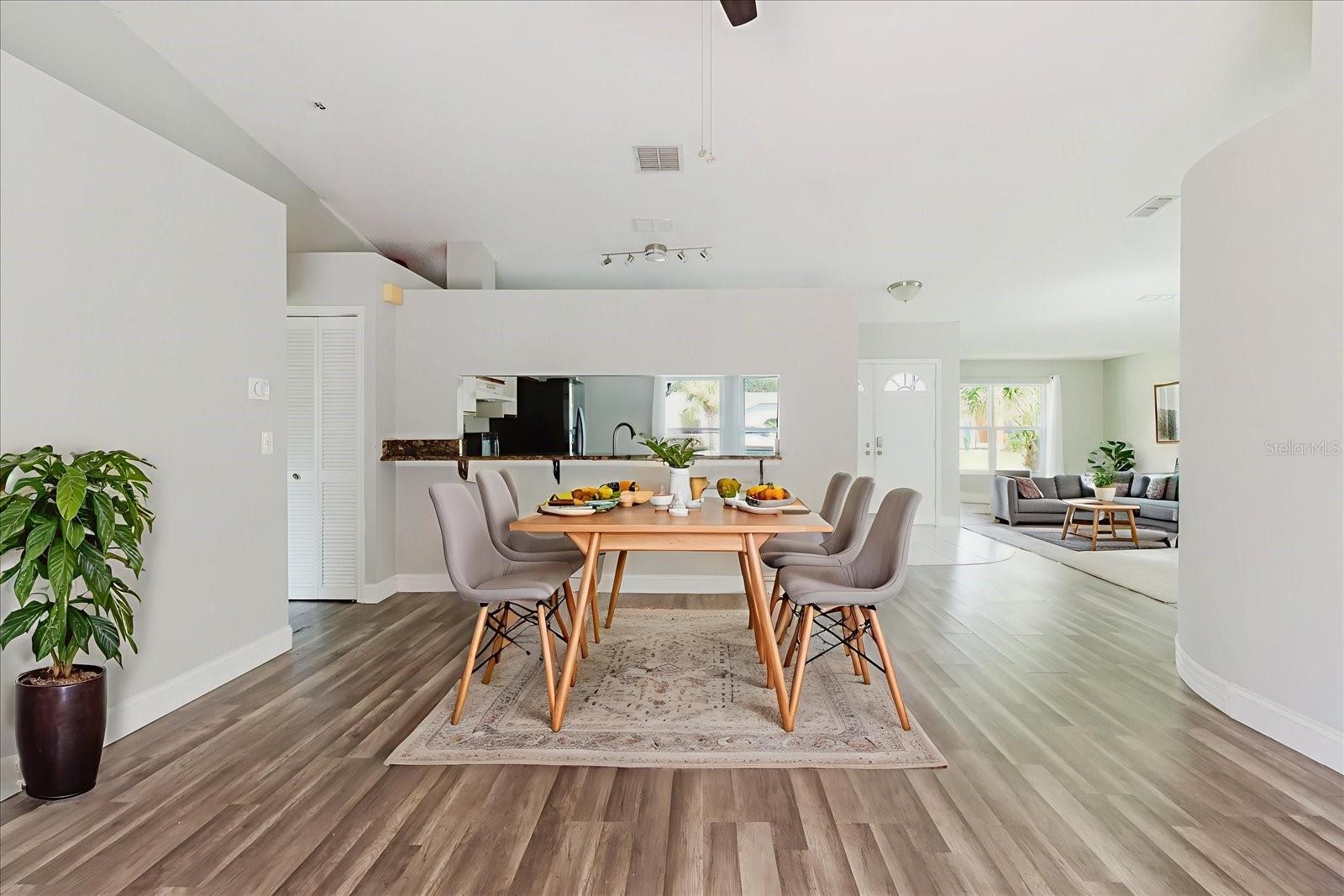Virtual Staging Dining Area