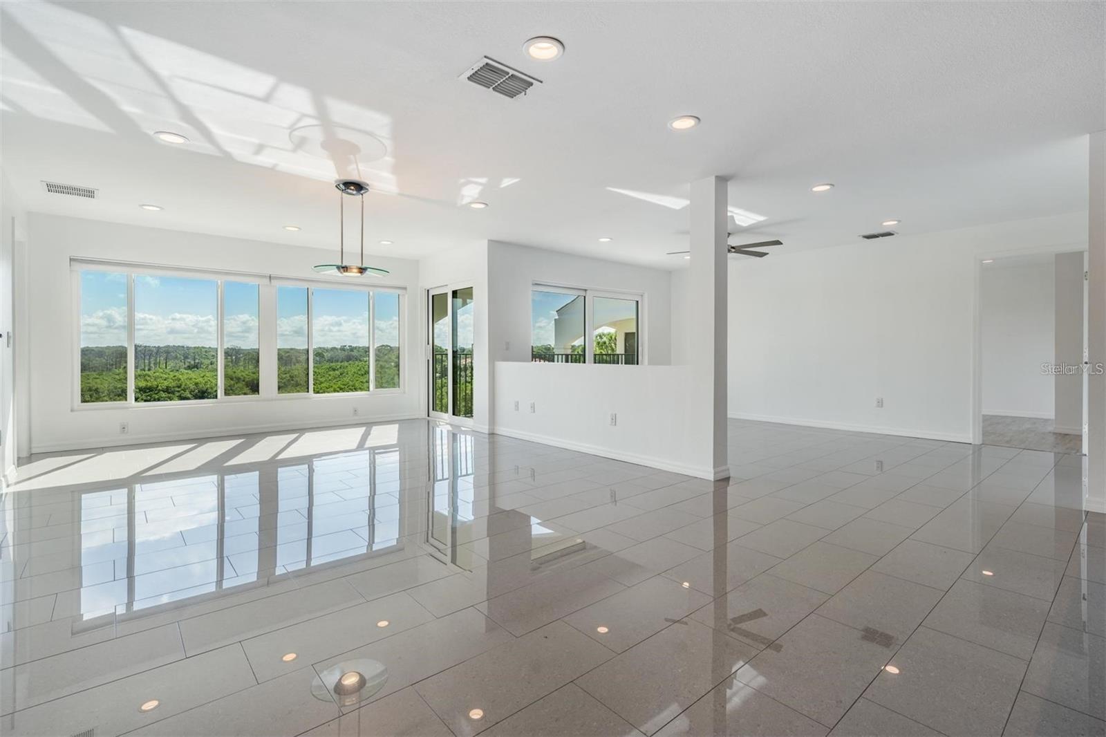 Dining/Sitting Room