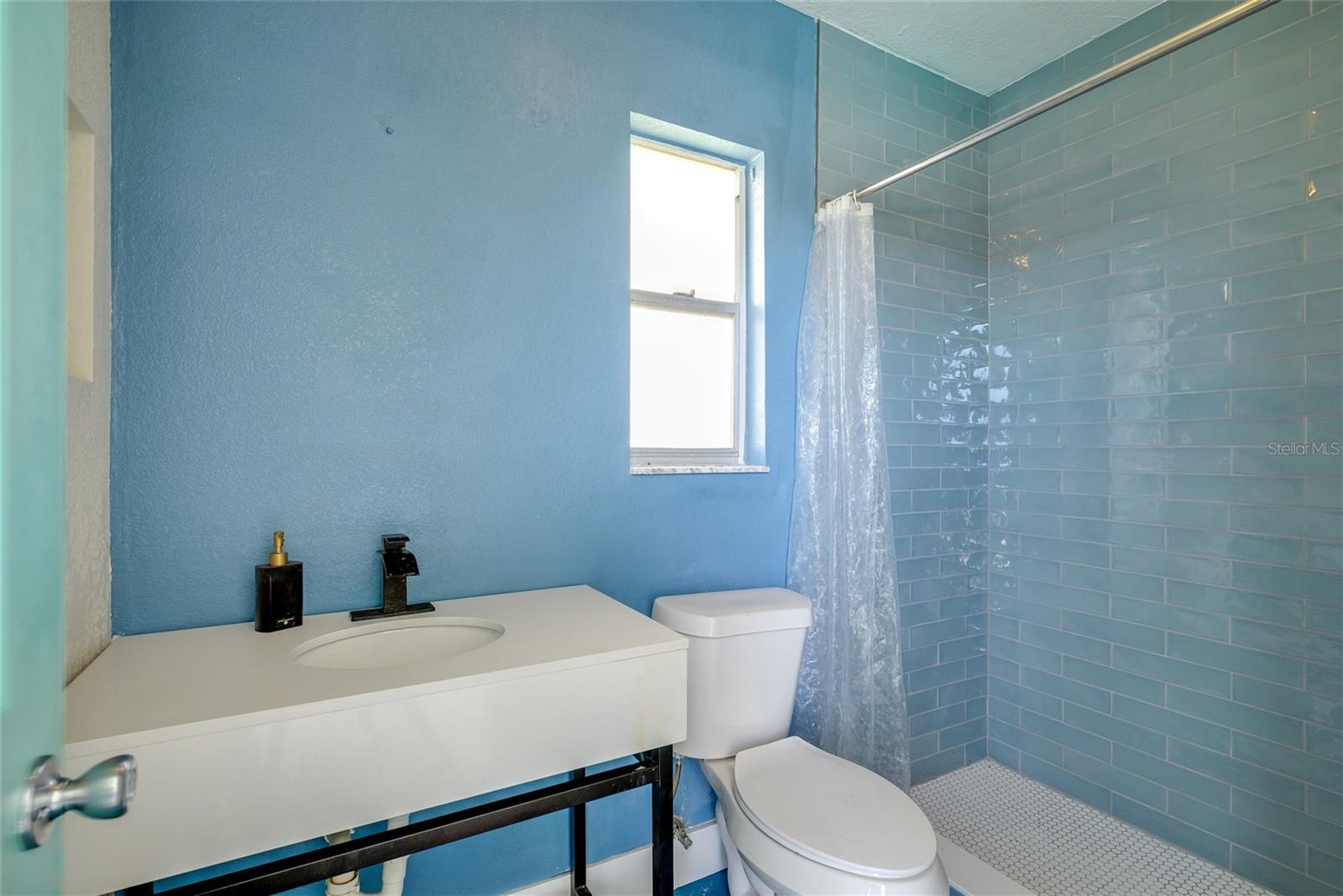 Pool full bathroom