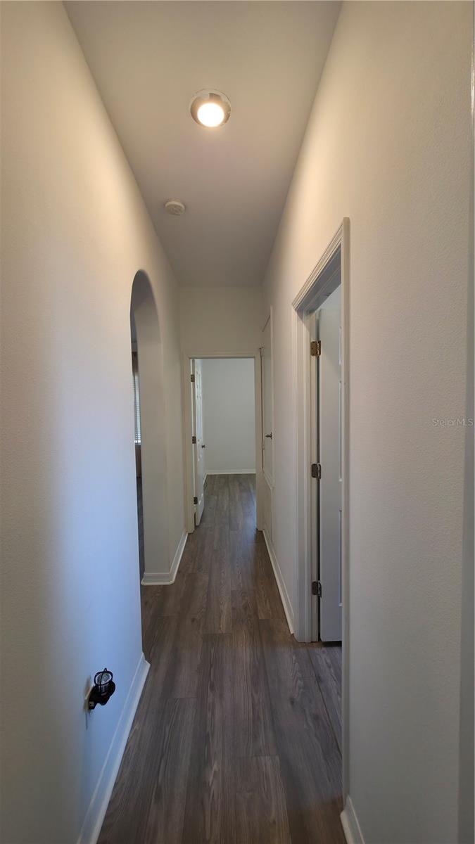 Hallway to bedroom 2
