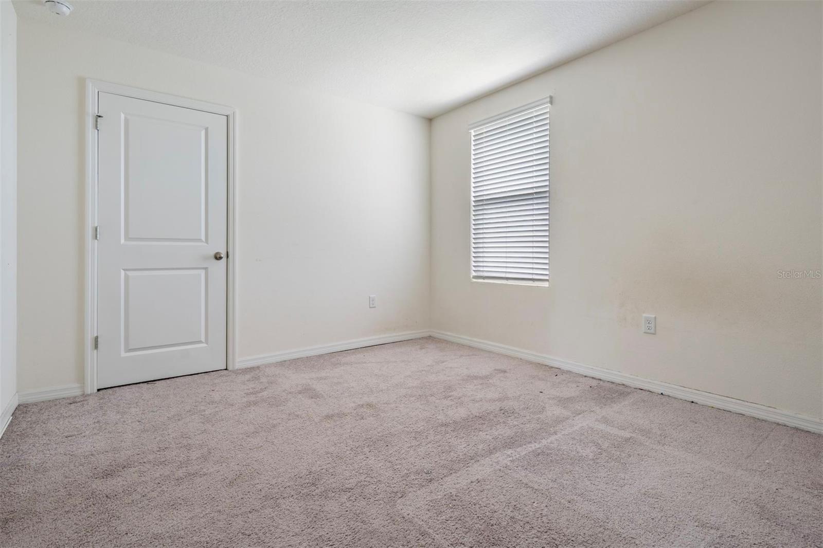 2nd bedroom, upper level
