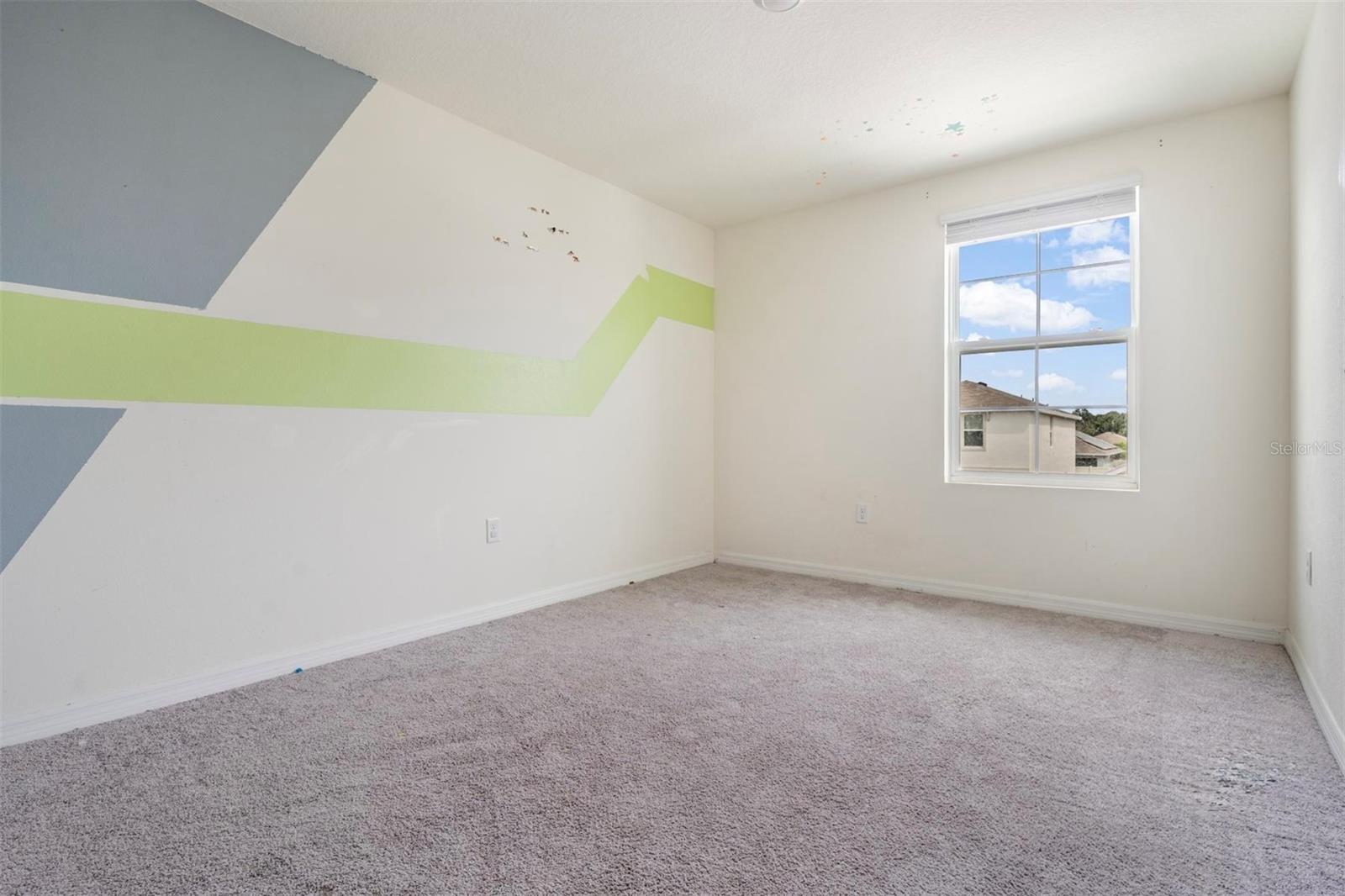 3rd bedroom, upper level