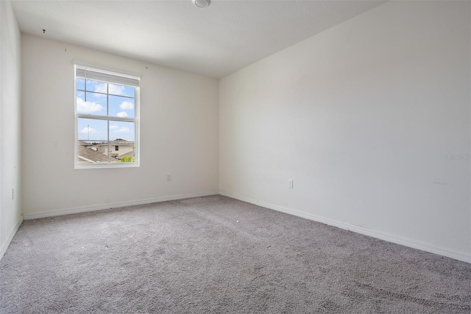 4th bedroom, upper level