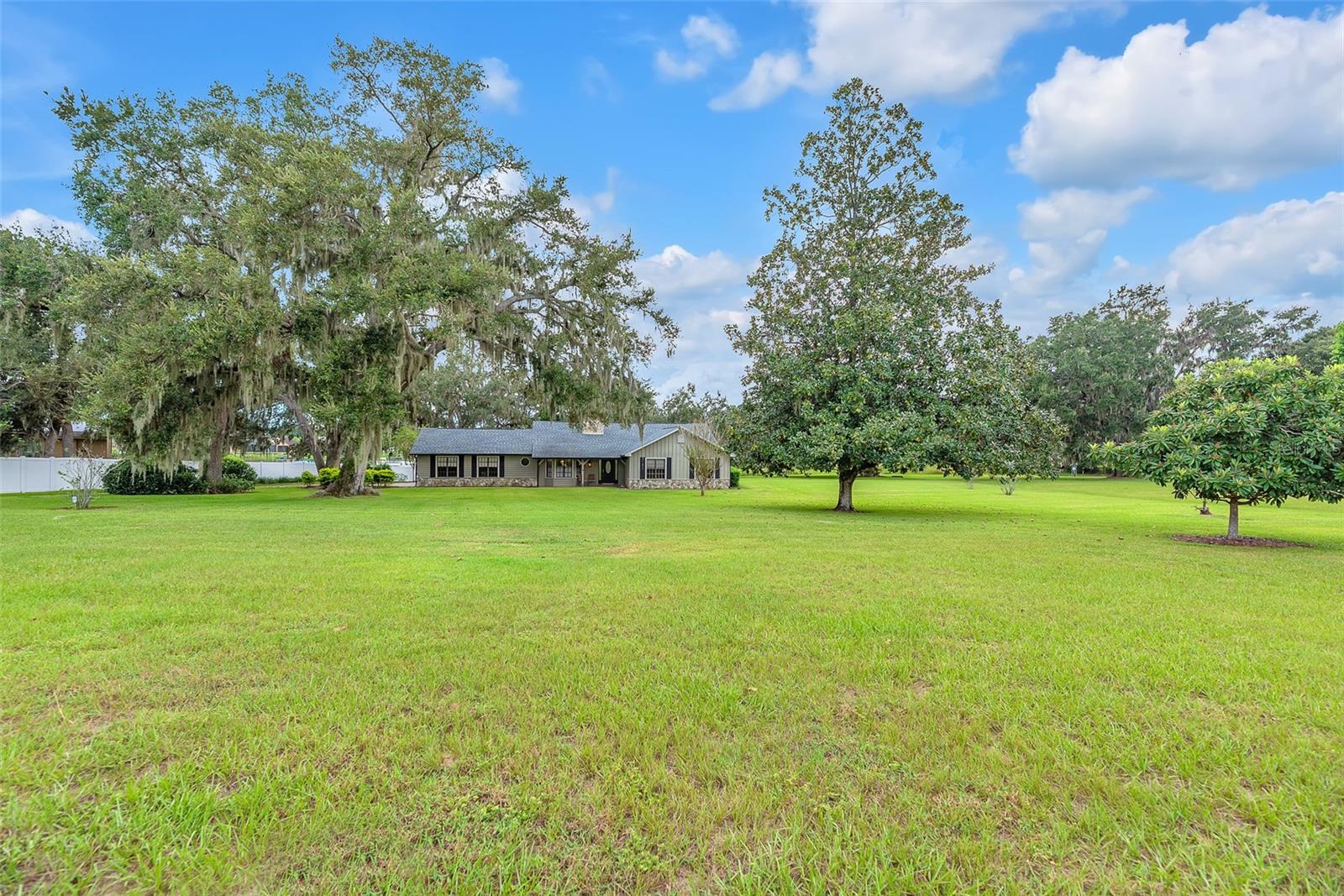 Set on 2.8 acres
