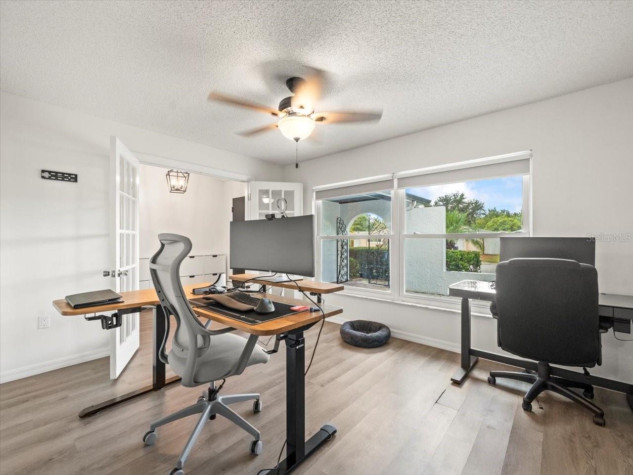 Living/Office