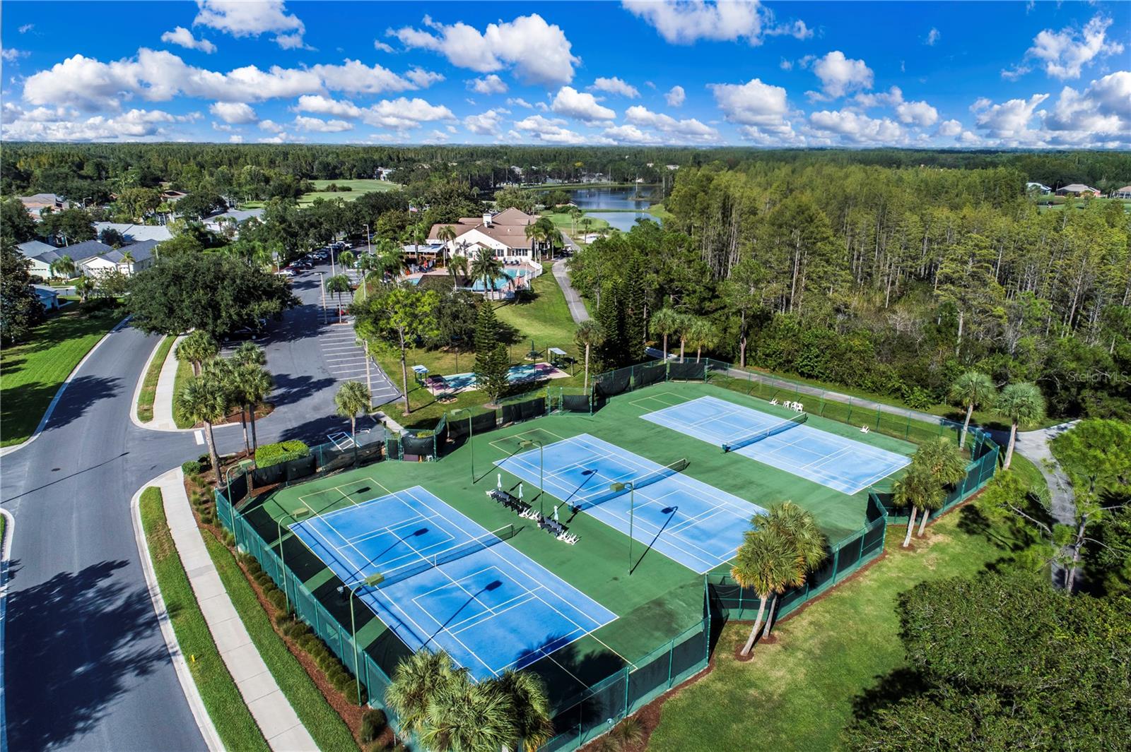 Community tennis/pickleball courts
