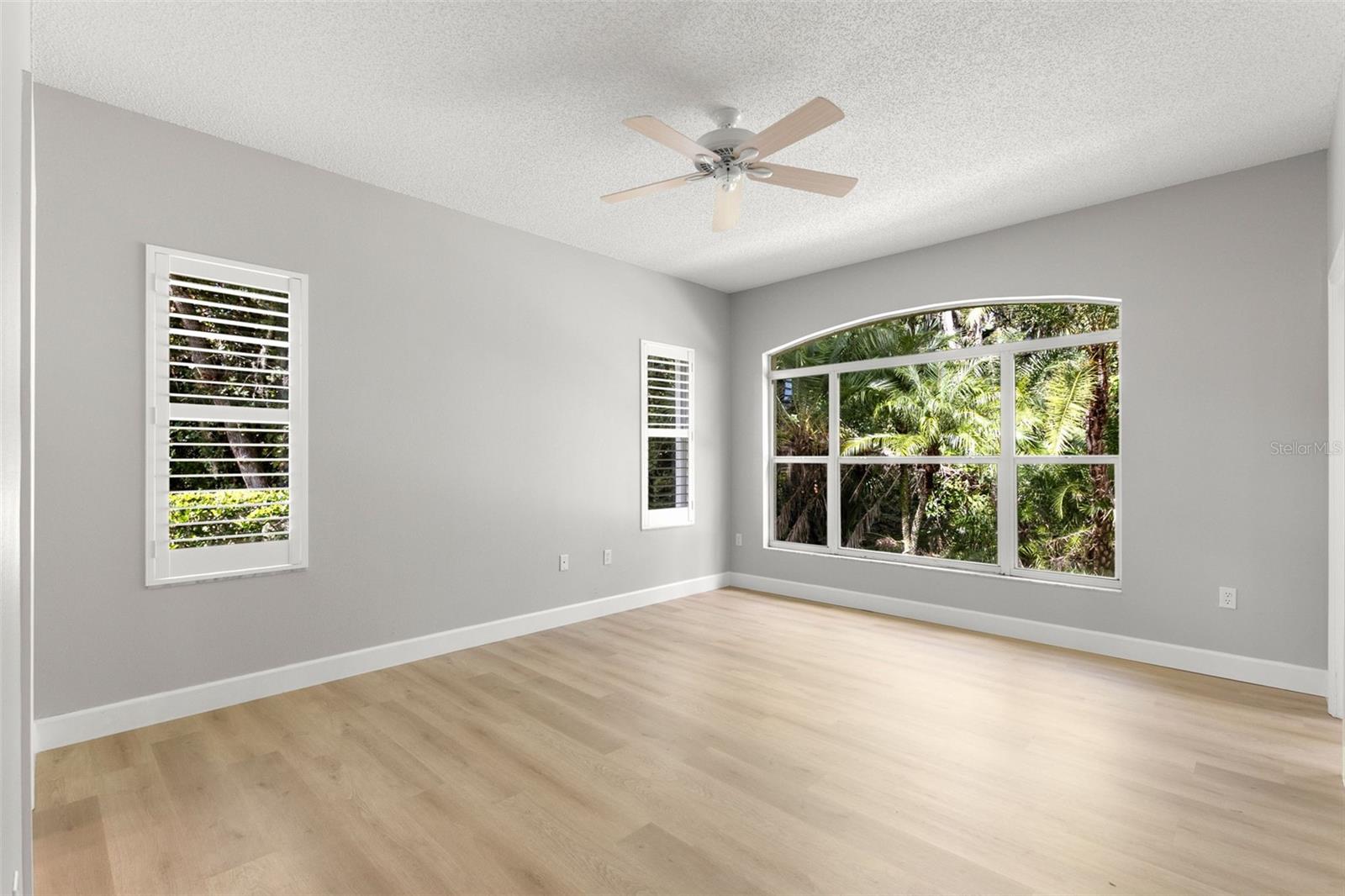 Primary suite
