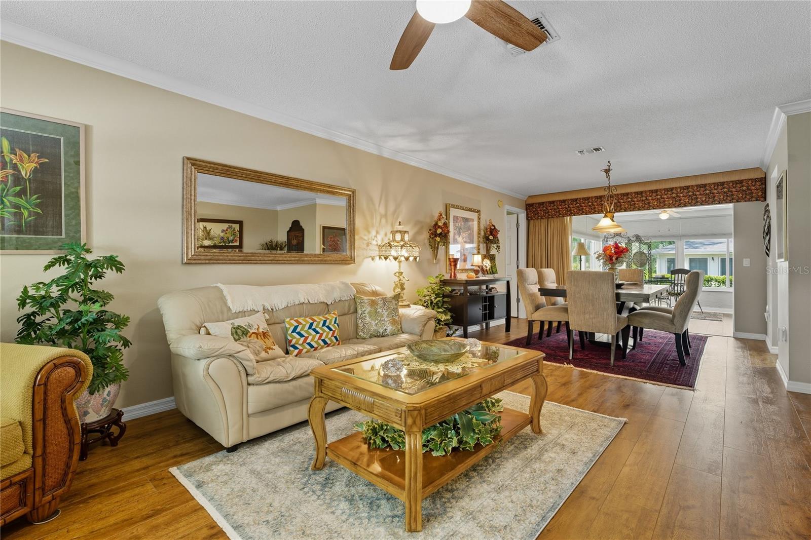 Living Room / Dining Room