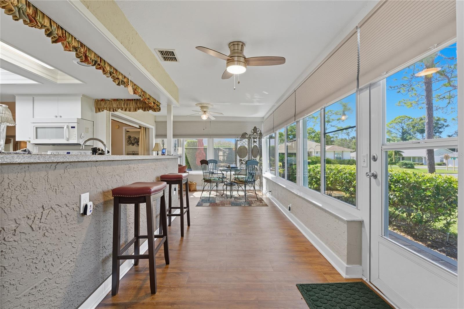Breakfast Bar