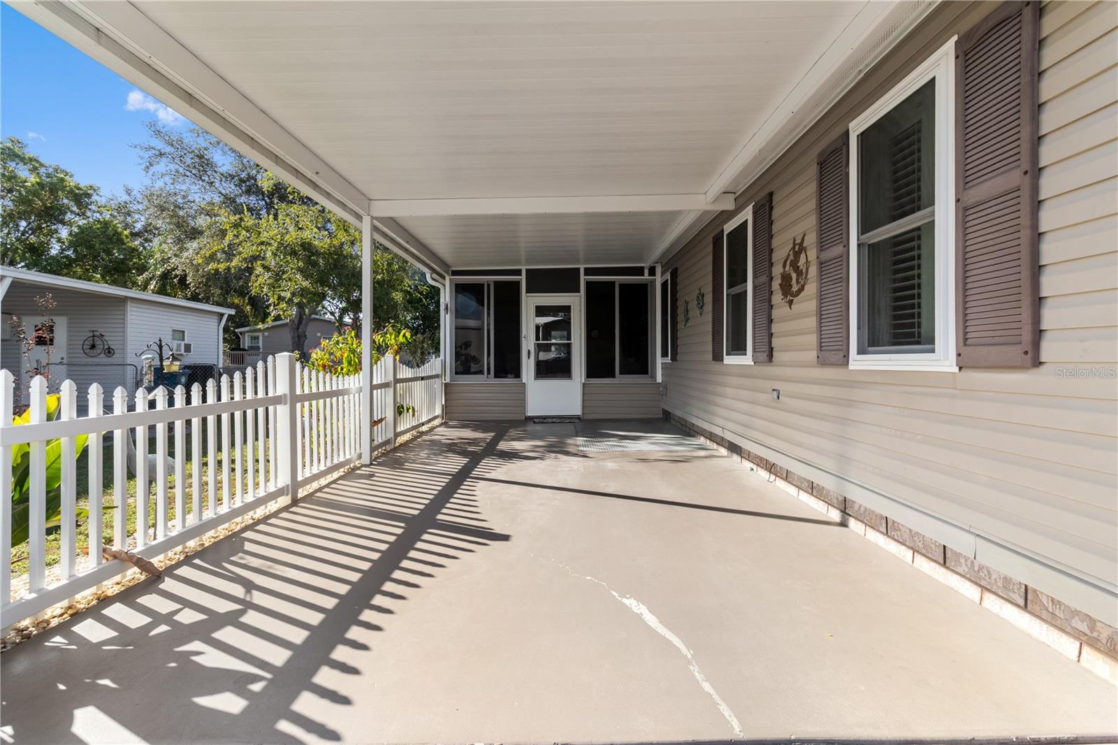 Carport