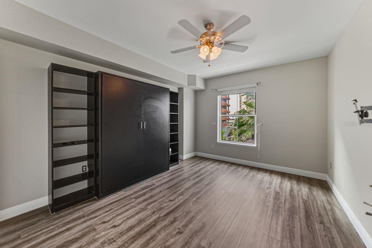 Second bedroom with Murphy Bed.