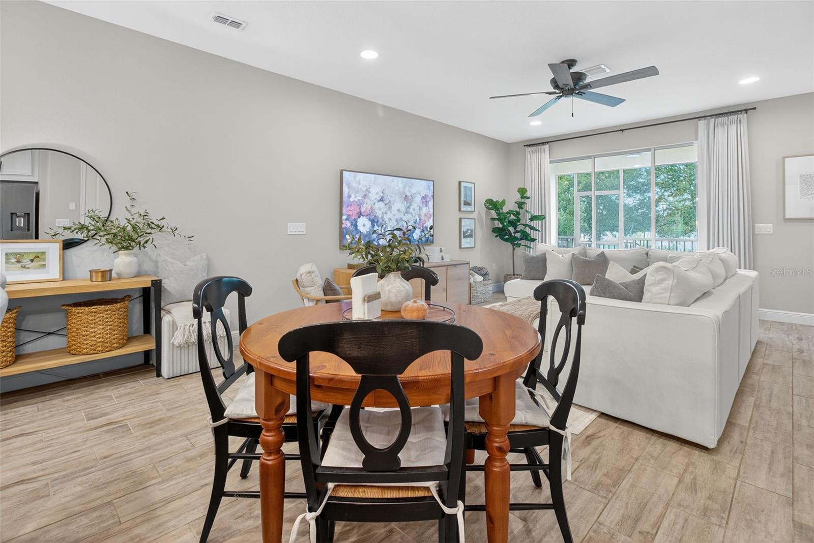 Dinning Area/Family Room