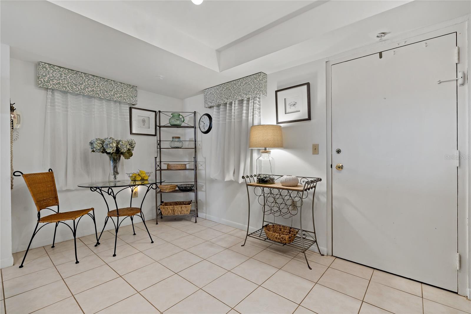 Dinette area in kitchen