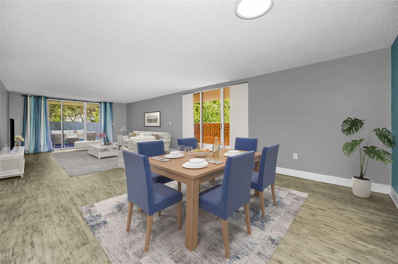 Dining room!