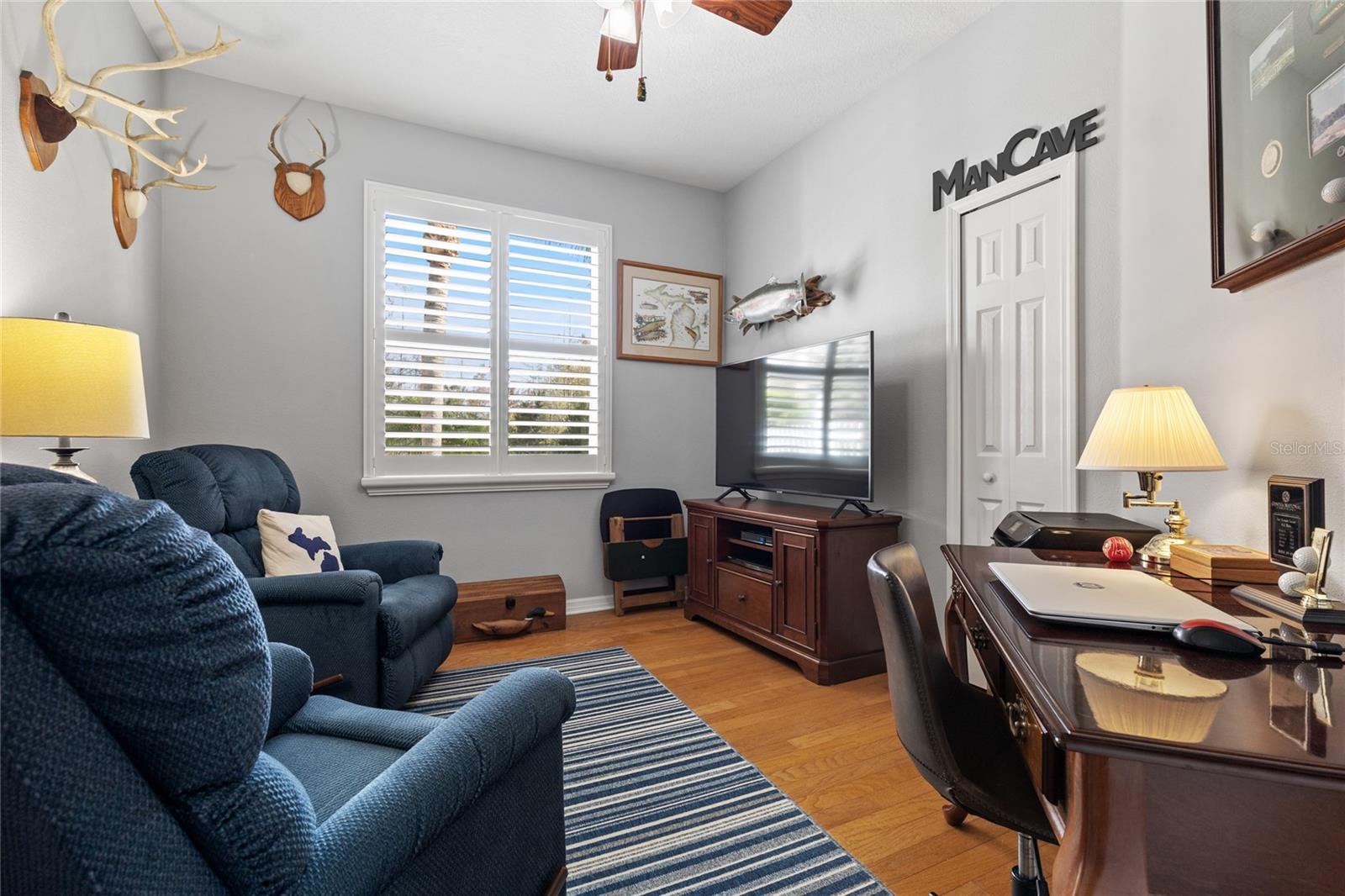 BEDROOM 2/OFFICE/DEN