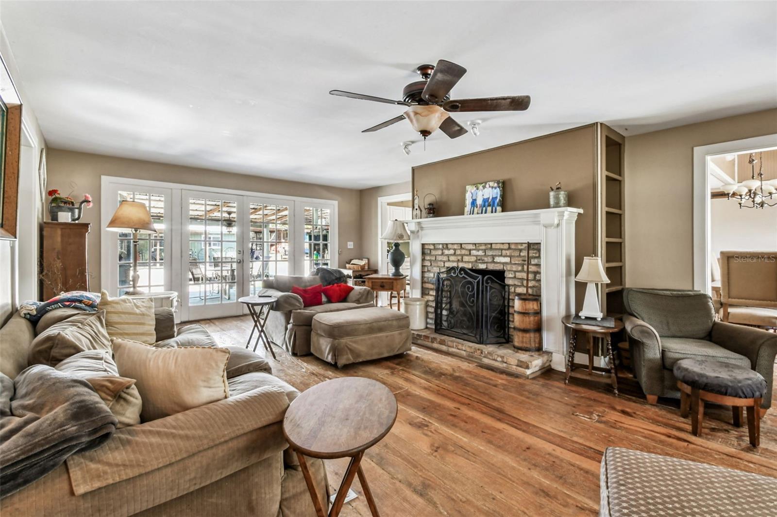 family room