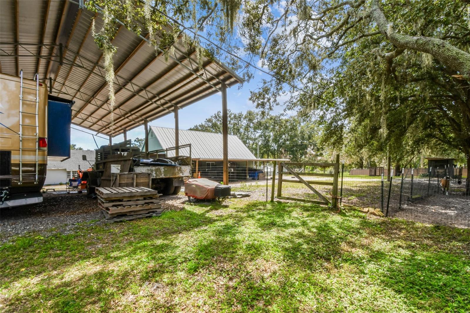 pole barn