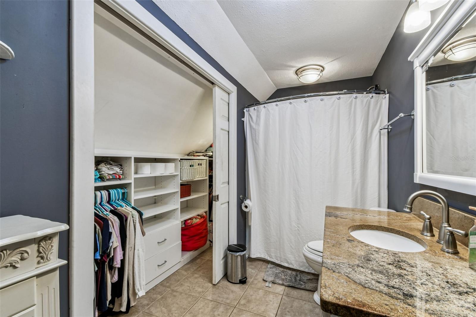 full bath upstairs