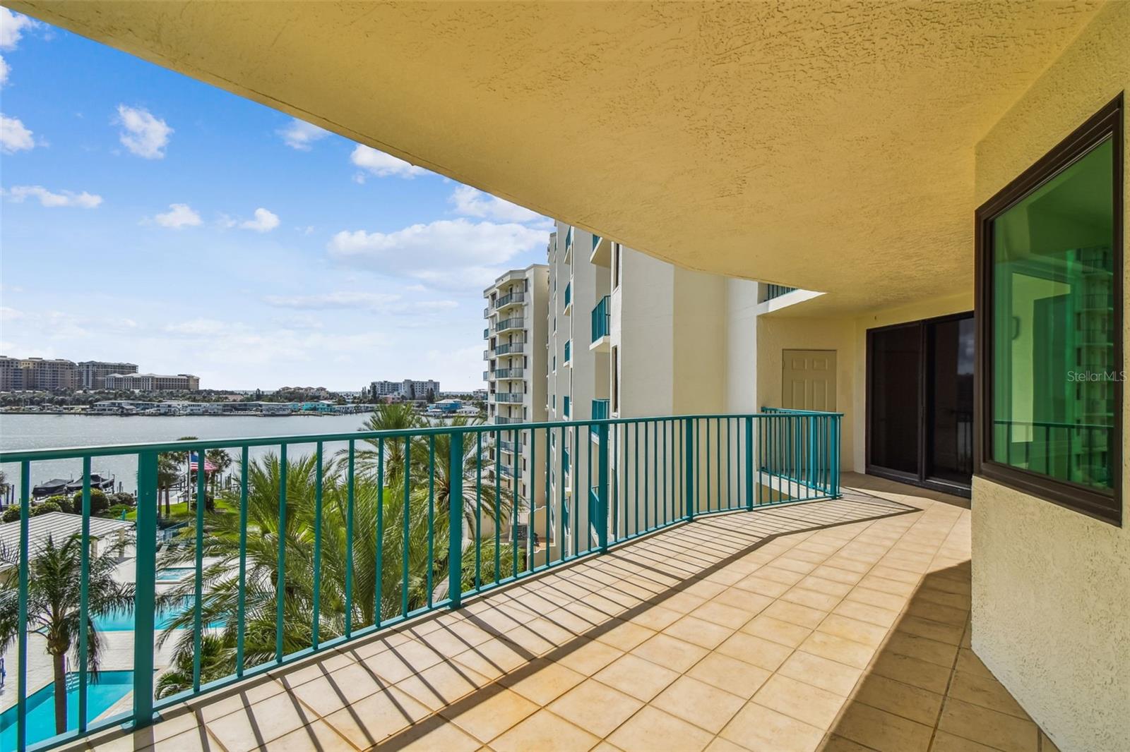 39 ft. Balcony