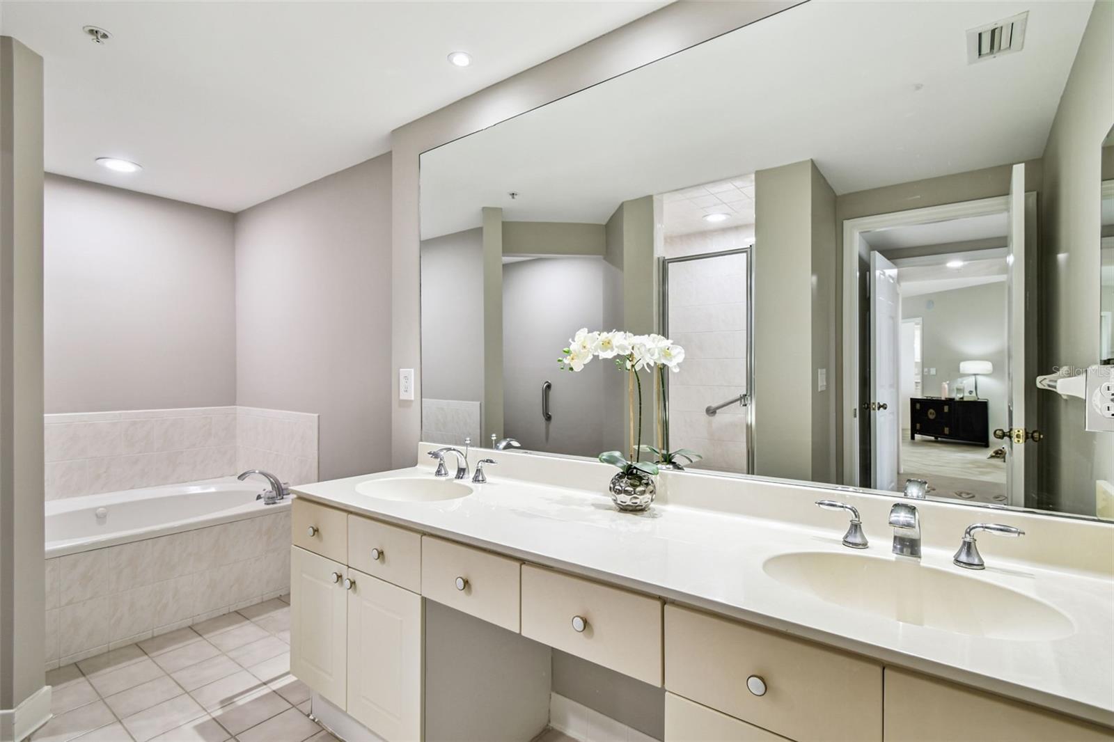 Owners Bathroom